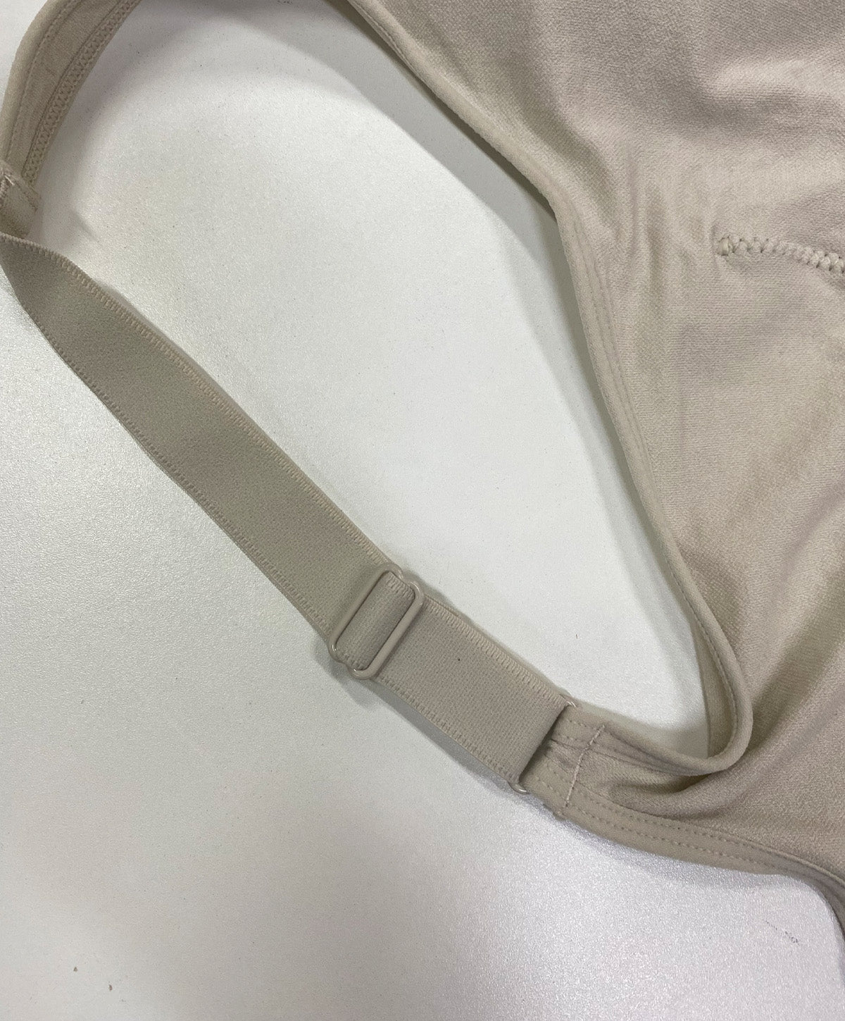 Energized Fiery Serpent Seamless U-Back Sports Bra with Back Hook